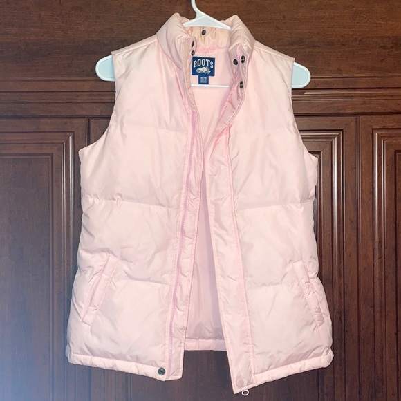 Girl’s Pink Roots Puffer Vest - Picture 2 of 5